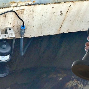 美國(guó)FLOWLINE LG30雷達(dá)液位計(jì)